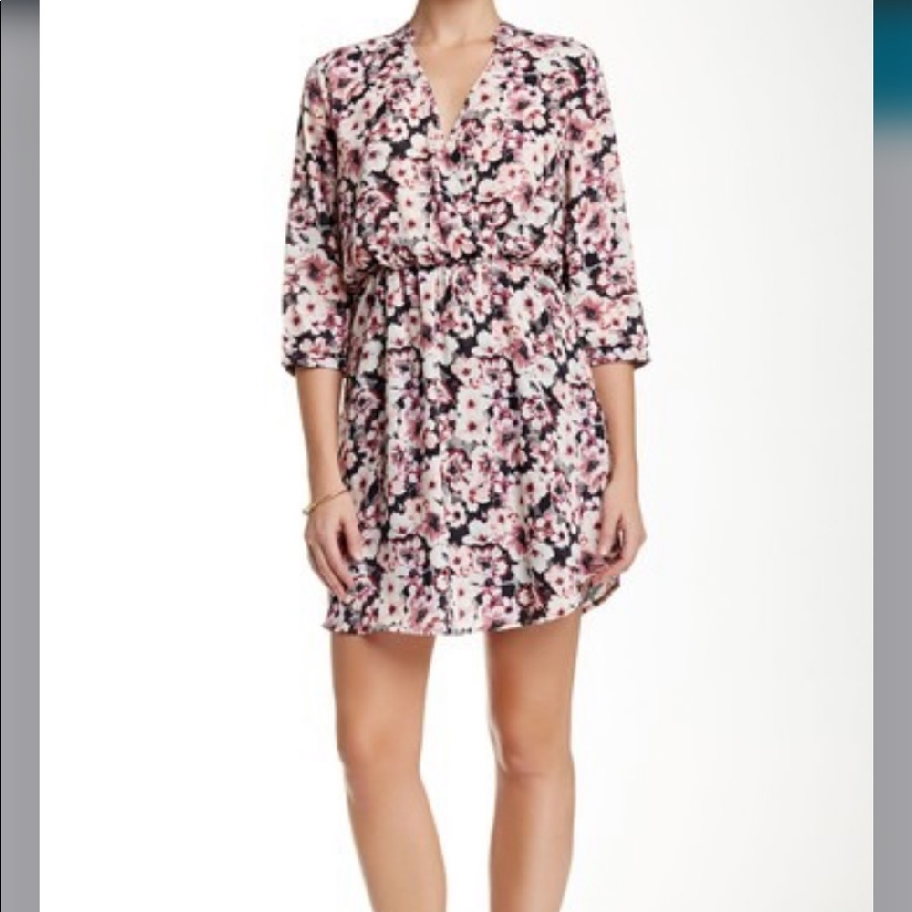 Love On A Hanger Woven Floral Surplice Short Dress